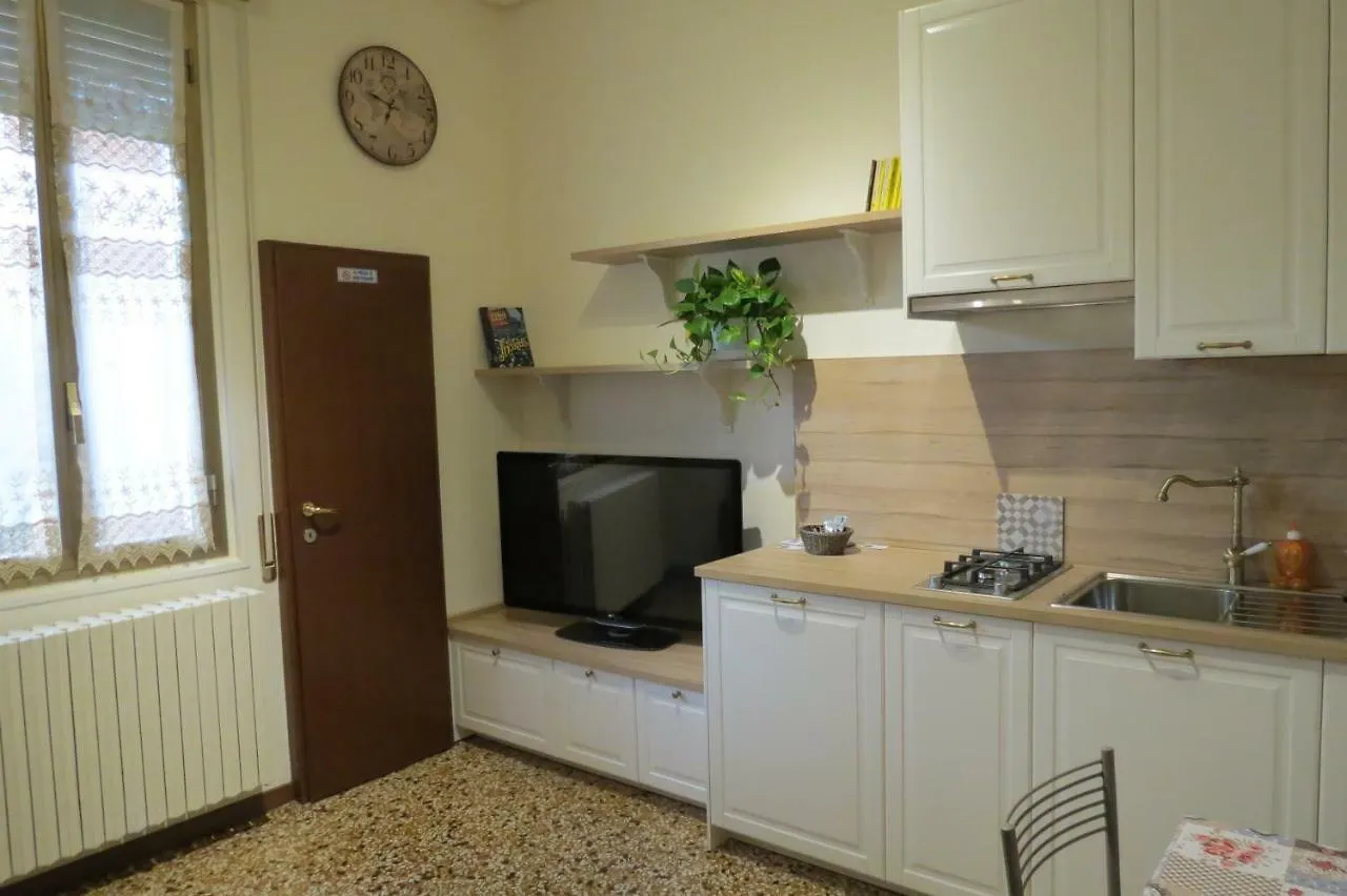Al Bulgnen Apartment Bologna Italy